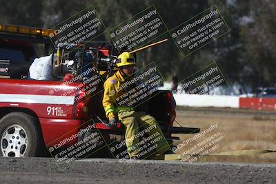 media/Nov-09-2024-GTA Finals Buttonwillow (Sat) [[c24c1461bf]]/Group 1/Session 3 (Outside Grapevine)/